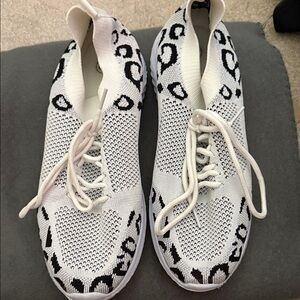 animal print tennis shoes